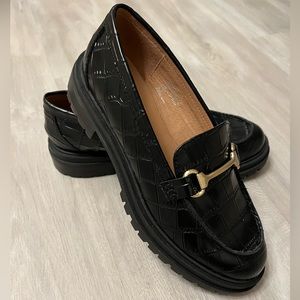 The Bradley Hardware Lugsole Loafer